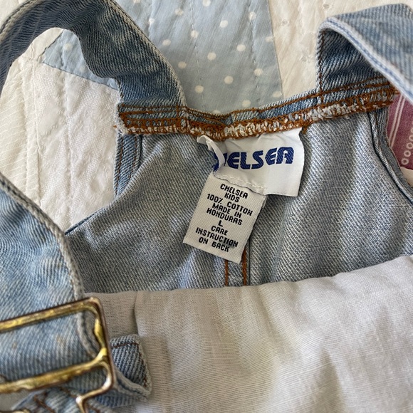 Vintage denim toddler overall shorts - Picture 4 of 8